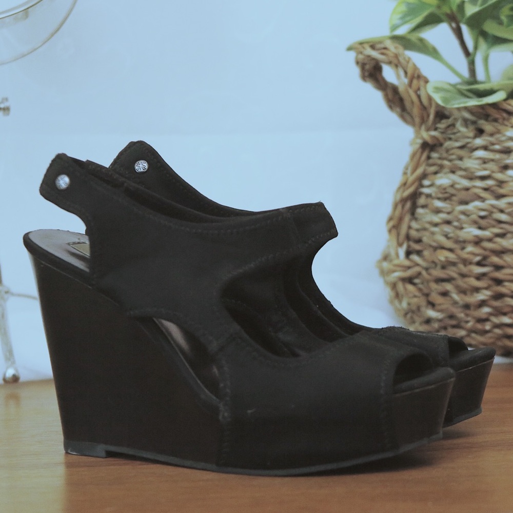 New Wave Wedges